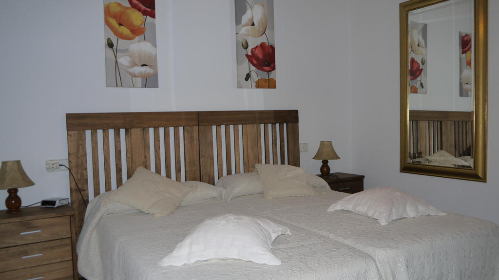 Can Gat Sant Carles de Peralta Rom bilde
