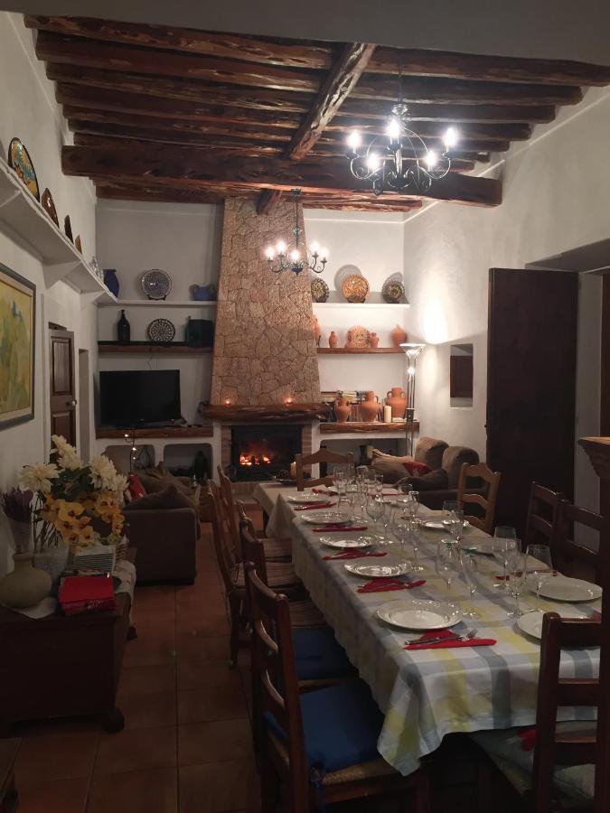 Can Gat Sant Carles de Peralta Eksteriør bilde